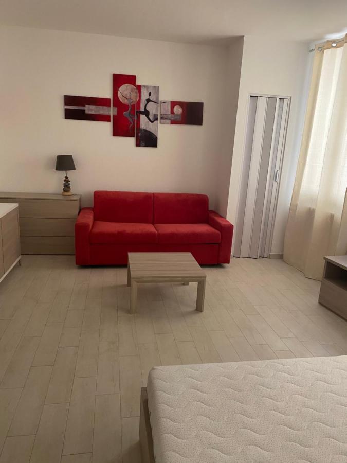 Apartmán Senza Pensieri Via 4 Novembre/Via Diaz Crema Exteriér fotografie
