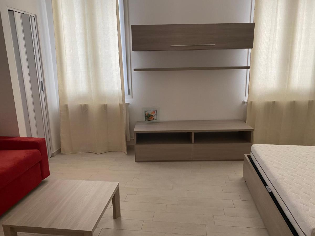 Apartmán Senza Pensieri Via 4 Novembre/Via Diaz Crema Exteriér fotografie